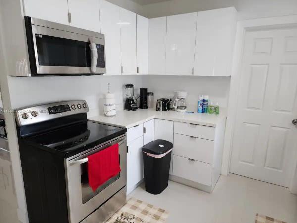 Riverland Village, 3240 SW 17th St, Fort Lauderdale, Florida 33312, image 3