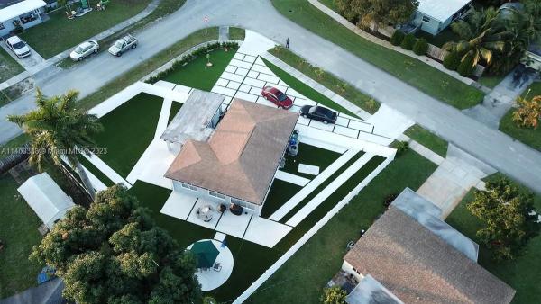 Riverland Village, 3240 SW 17th St, Fort Lauderdale, Florida 33312, image 1