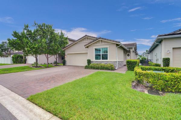 Veleiros At Crystal Lake, 4056 Marina Way, Deerfield Beach, Florida 33064, image 1