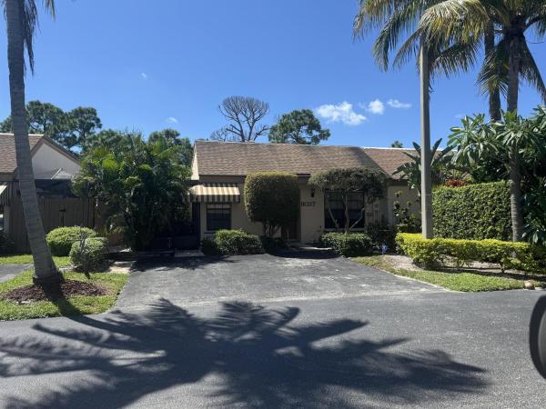 Cinnamon, 11037 Nutmeg Dr, Palm Beach Gardens, Florida 33418, image 1