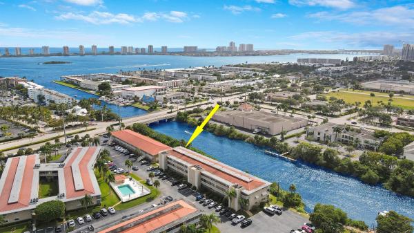 Village Garden, 405 U.s. Hwy 1 #101, North Palm Beach, Florida 33408, image 1