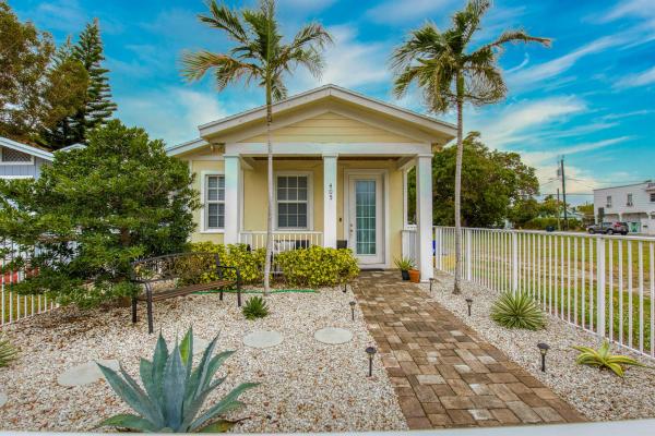 Lake Worth Town, 405 S M St, Lake Worth Beach, Florida 33460, image 1