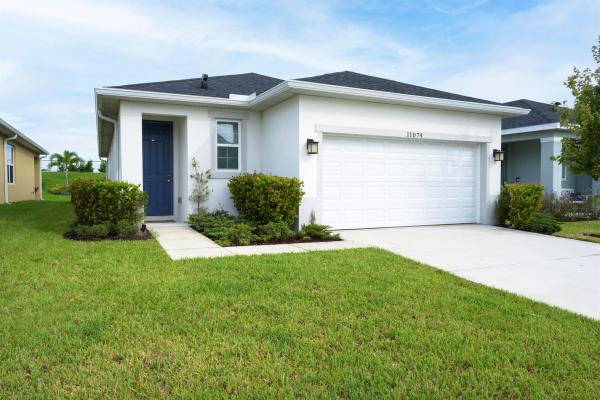 Crosstown Commons, 11074 SW Vasari Way, Port St. Lucie, Florida 34987, image 1