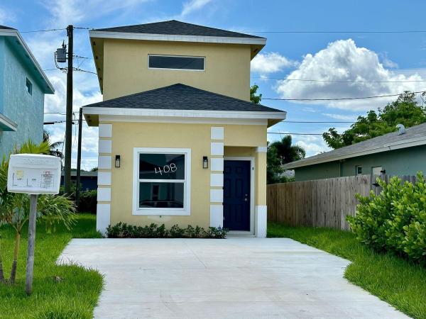 Cherry Hills, 408 NW 12th Ave, Boynton Beach, Florida 33435, image 1