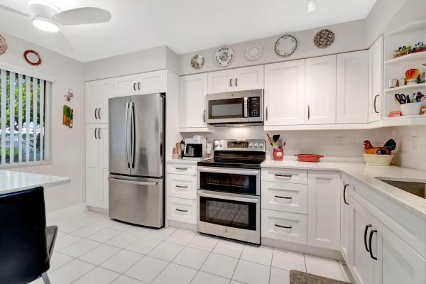 Huntington Pointe, 14096 Huntington Pointe Dr #110, Delray Beach, Florida 33484, image 1