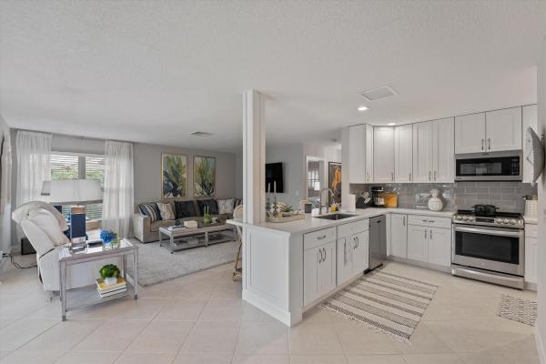 Cedar Key Villas, 320 Villa Dr, Atlantis, Florida 33462, image 1