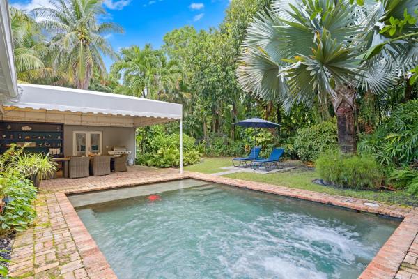 Flamingo Park, 733 Sunset Rd, West Palm Beach, Florida 33401, image 1