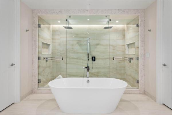 Alina Residences Boca Raton, 210 SE Mizner Blvd #704, Boca Raton, Florida 33432, image 3