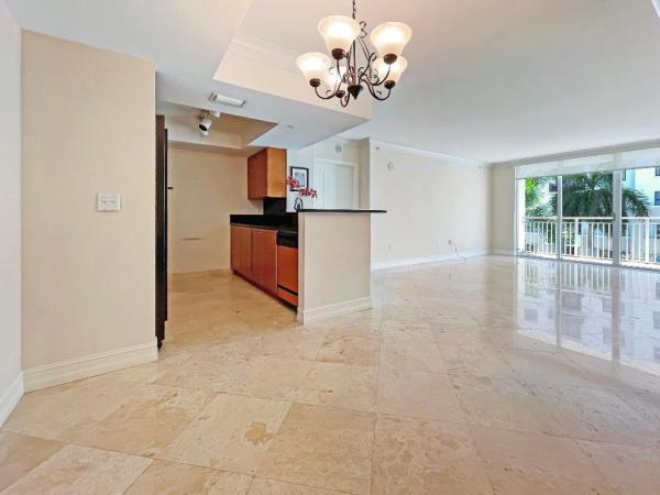 Palmetto Place, 99 SE Mizner Blvd #445, Boca Raton, Florida 33432, image 1