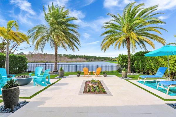 Jupiter Country Club, 415 Castalina Ct, Jupiter, Florida 33478, image 1