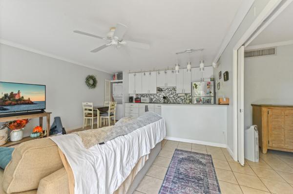 Eden Place, 645 Executive Center Dr #R101, West Palm Beach, Florida 33401, image 1