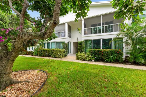 301 Venetian Dr #15, Delray Beach, Florida 33483, image 1