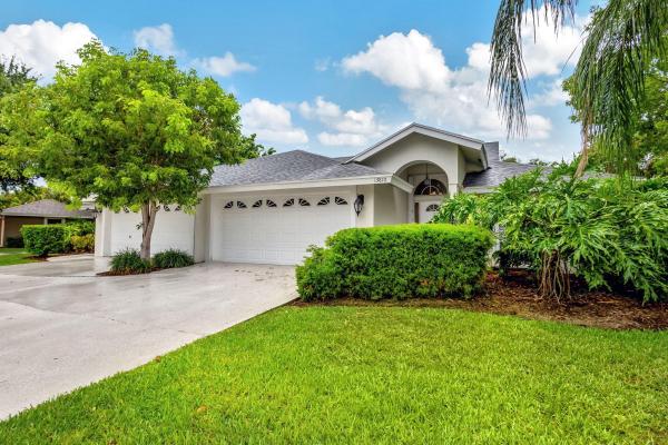 Greenview Shores 2 Of Wellington, 13810 Yarmouth Dr, Wellington, Florida 33414, image 1