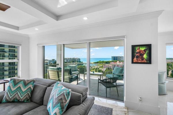 Lake House South, 875 E Camino Real, Boca Raton, Florida 33432, image 2