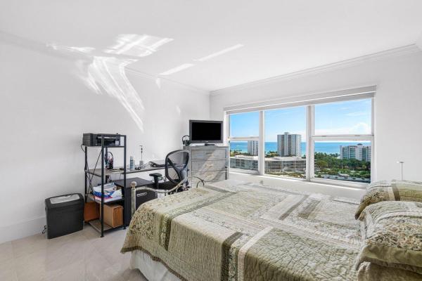 Lake House South, 875 E Camino Real, Boca Raton, Florida 33432, image 3