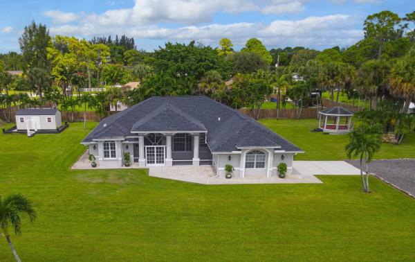 Palm Beach Ranchettes, 8815 El Paso Dr, Lake Worth Beach, Florida 33467, image 1