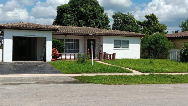 Oakland Estates, 4569 NW 40th St, Lauderdale Lakes, Florida 33319, image 1