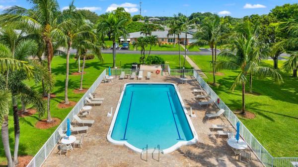 High Point, 165 N High Point Blvd #B, Boynton Beach, Florida 33435, image 3