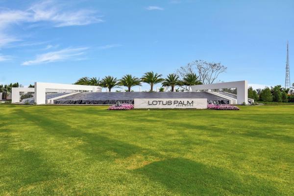 Lotus Palm, 8560 Shoreacres St, Boca Raton, Florida 33434, image 1