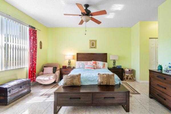 Poinciana Place Villas, 3162 Via Poinciana #2, Lake Worth, Florida 33467, image 1