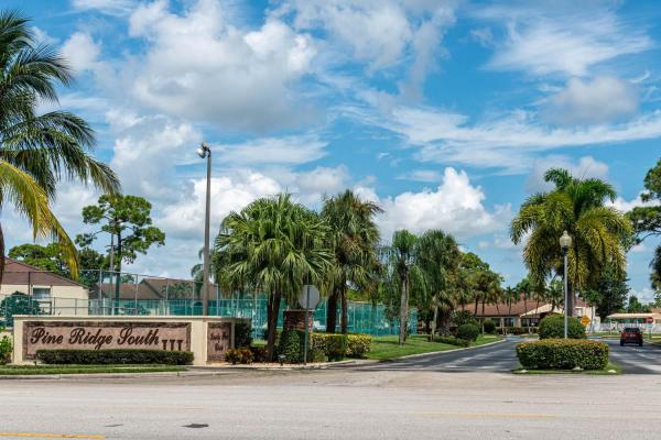 Pine Ridge South 3, 337 Knotty Pine Cir #D2, Greenacres, Florida 33463, image 1