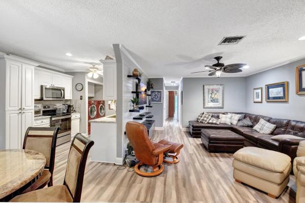 Delray Villas 3, 14546 Candy Way, Delray Beach, Florida 33484, image 2