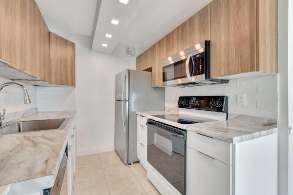 2006 Exeter A, Boca Raton, Florida 33434, image 1