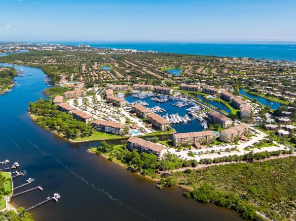 The Marina At The Bluffs, 2001 Marina Isle Way #203, Jupiter, Florida 33477, image 1