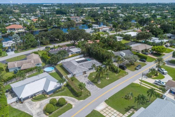 Lake Clarke West, 7800 W Lake Dr, Lake Clarke Shores, Florida 33406, image 2
