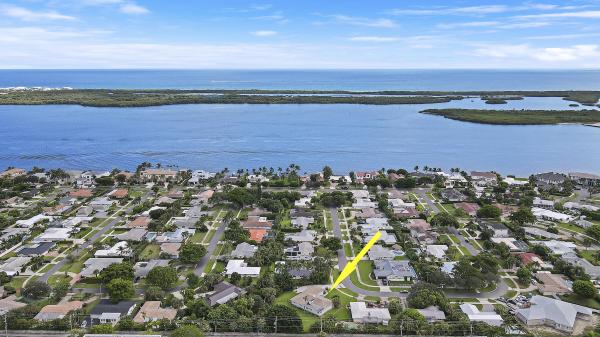 Yacht Club, 749 Cruiser Rd, North Palm Beach, Florida 33408, image 1