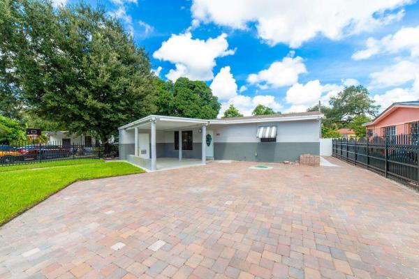 Fulford Highlands, 365 NE 161st St, North Miami Beach, Florida 33162, image 1