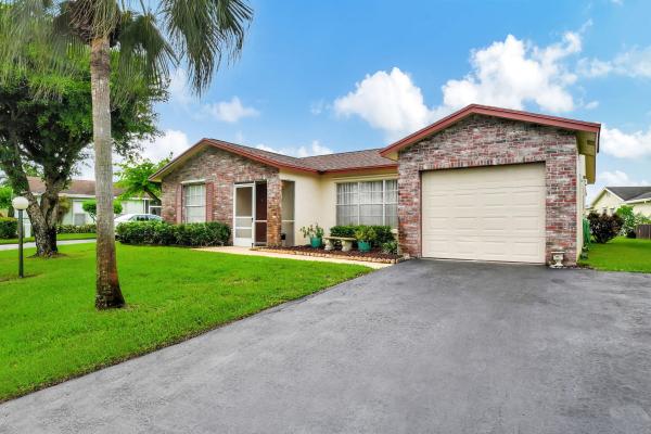 Lucerne Lakes South, 7351 Pine Park Dr N, Lake Worth, Florida 33467, image 1