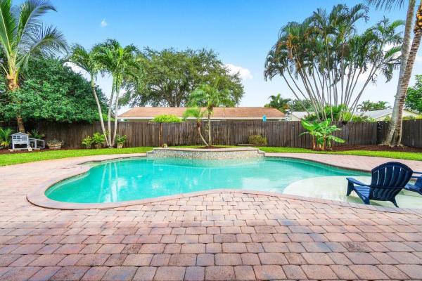Springhill, 5440 Sandhurst Cir, Lake Worth Beach, Florida 33463, image 1