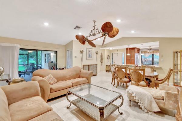 Lakes Of Boca Barwood, 23450 Barlake Dr #143, Boca Raton, Florida 33433, image 1