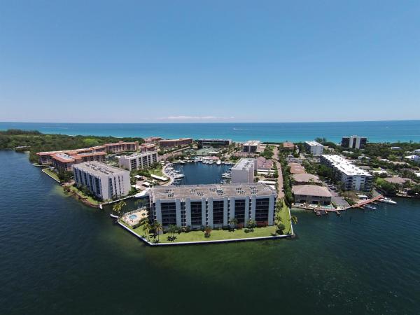 Yacht & Racquet Club Of Boca Raton, 2667 N Ocean Blvd #I209, Boca Raton, Florida 33431, image 1