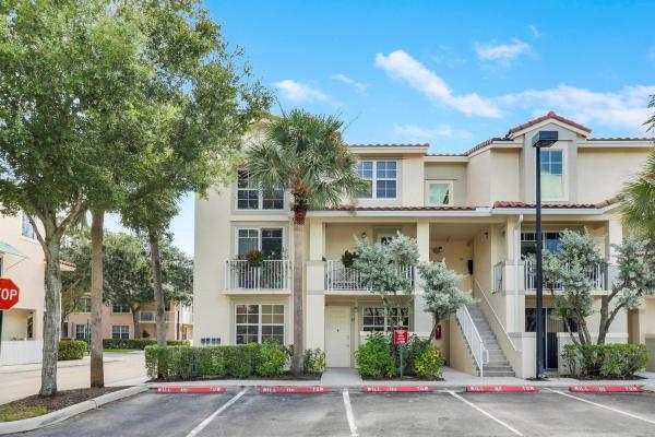 Village At Abacoa, 4736 Chancellor Dr #23, Jupiter, Florida 33458, image 1