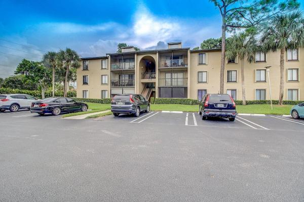 Pine Ridge North 3, 719 Sunny Pine Way #D2, Greenacres, Florida 33415, image 1
