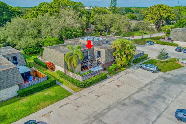 Glenwood Townhomes, 532 5th Ter, Palm Beach Gardens, Florida 33418, image 3