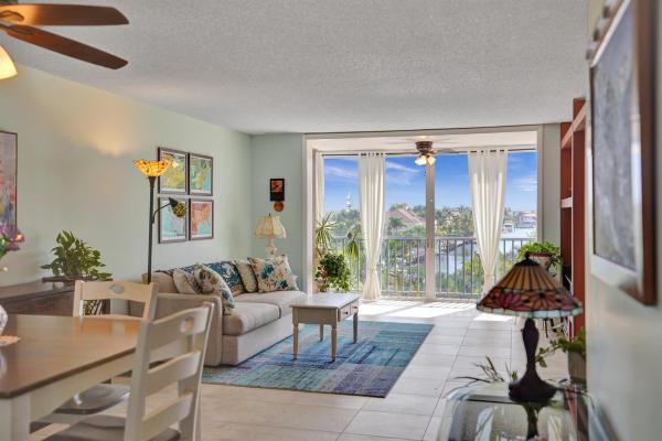 Tropic Bay, 2829 Florida 405th Blvd #405, Delray Beach, Florida 33483, image 1