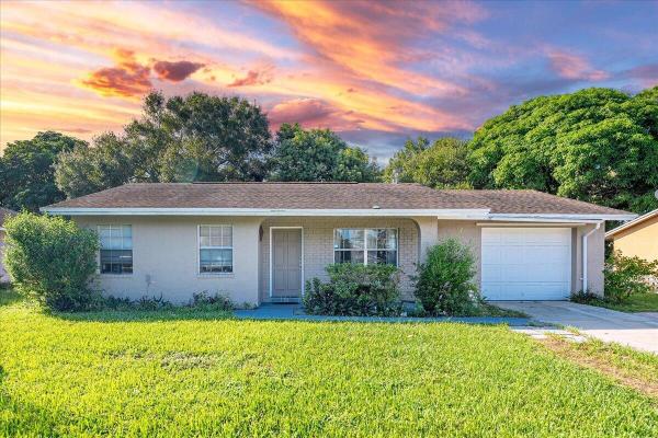 Pinecrest Estates, 3213 Indiana Ct, Fort Pierce, Florida 34947, image 1