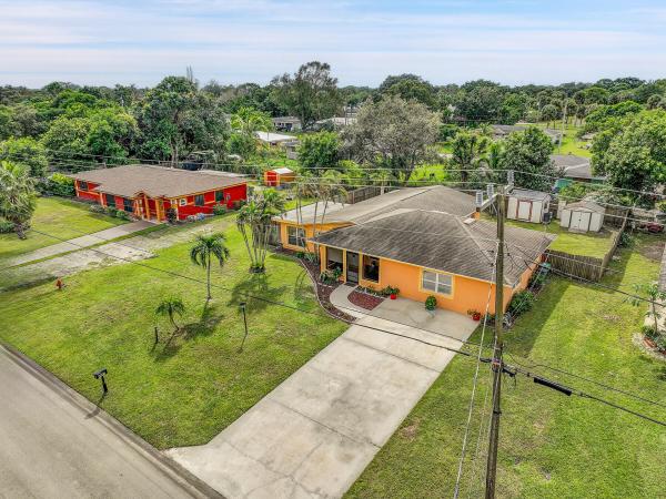 Orange Blossom Estates, 1917 Wyoming Ave, Fort Pierce, Florida 34982, image 2