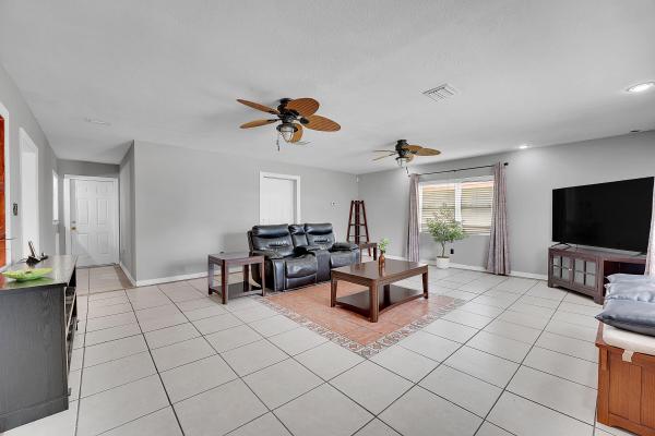 Orange Blossom Estates, 1917 Wyoming Ave, Fort Pierce, Florida 34982, image 1