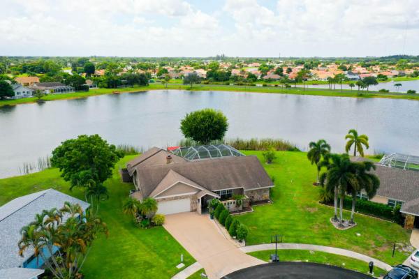 Lakes Of Lantana, 5281 Chelan Cv, Lake Worth, Florida 33467, image 3
