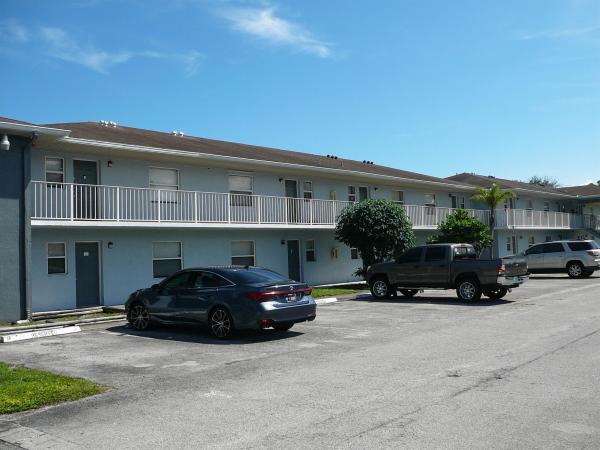 The Hemingway, 617 Ixoria Ave #15, Fort Pierce, Florida 34982, image 1