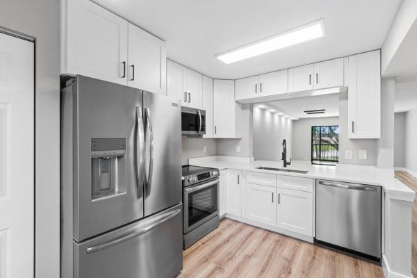 Huntington Lakes 5, 7270 Ashford Pl #202, Delray Beach, Florida 33446, image 1