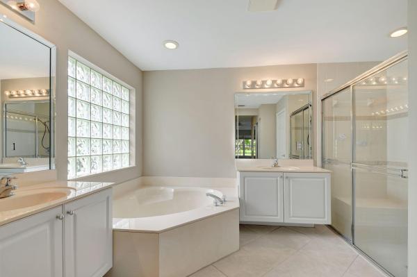 Valencia Shores, 8821 Laguna Royale Pts, Lake Worth, Florida 33467, image 1