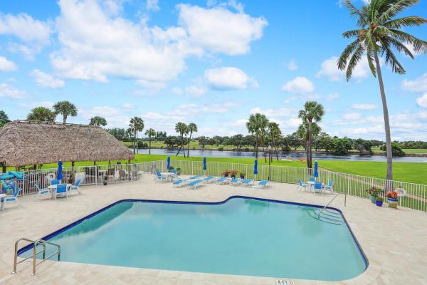 Gemini, 336 Golfview Rd #215, North Palm Beach, Florida 33408, image 1