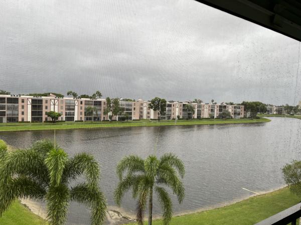 Huntington Lakes 5, 7351 Kinghurst Dr ##402, Delray Beach, Florida 33446, image 1