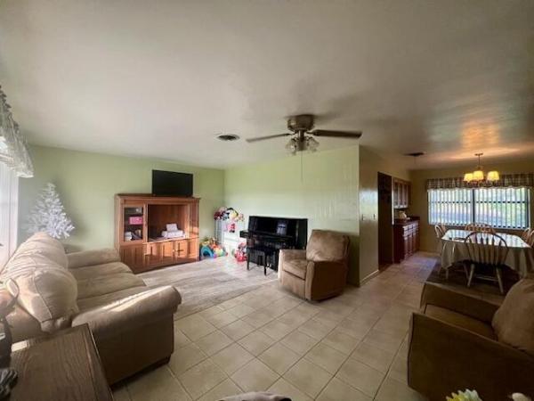 Earwoods, 1309 Wedgworth Rd, Belle Glade, Florida 33430, image 1