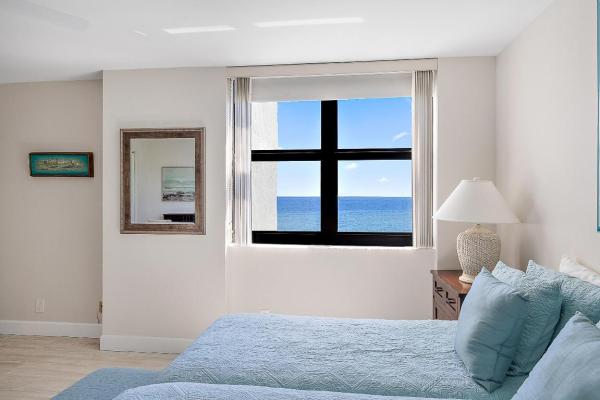 Connemara, 5420 N Ocean Dr #802, Riviera Beach, Florida 33404, image 2